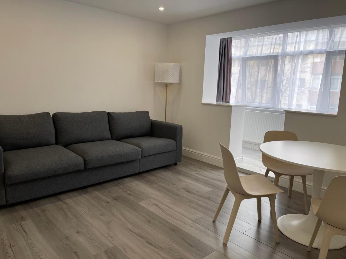 Apartament Emma Targoviste Exterior photo